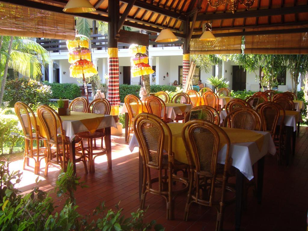 Palm Garden Hotel Sanur  Exterior photo