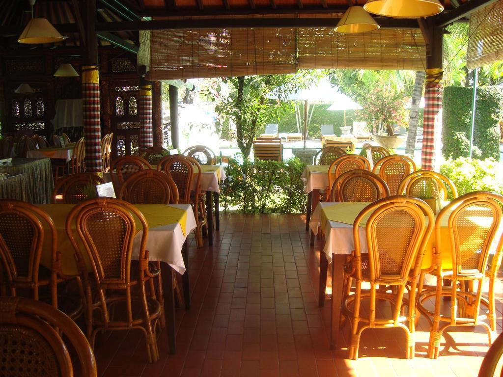 Palm Garden Hotel Sanur  Exterior photo