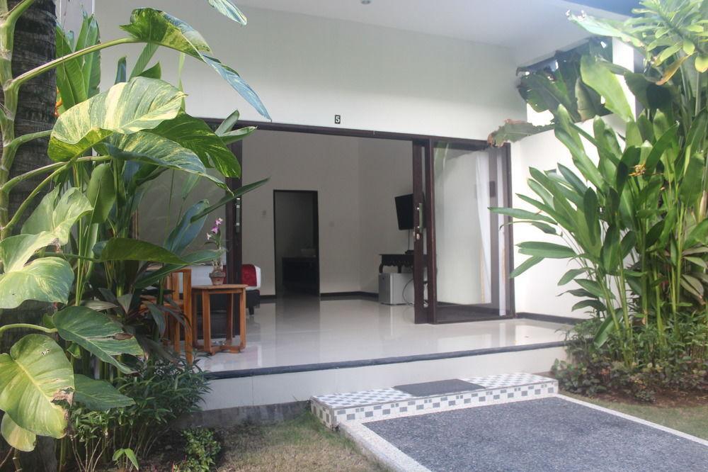 Palm Garden Hotel Sanur  Exterior photo